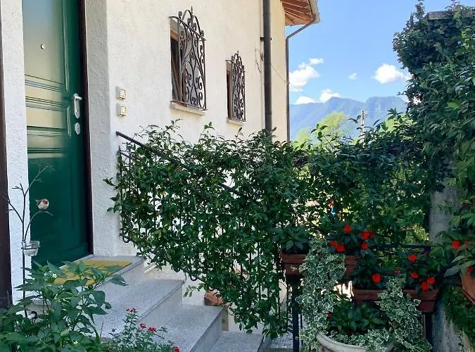 La Dolce Vista Apartment *